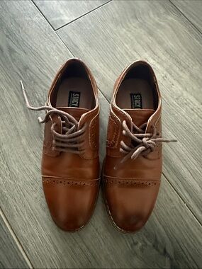 Stacy Adams Tan Brown Leather Cap-Toe Derby